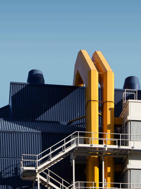 industria moderna. Il mercato manufacturing è un ulteriore mercato di riferimento per Aeonvis ed è caratterizzato da processi produttivi complessi e su larga scala, con un forte focus sull’efficienza operativa e l’automazione.